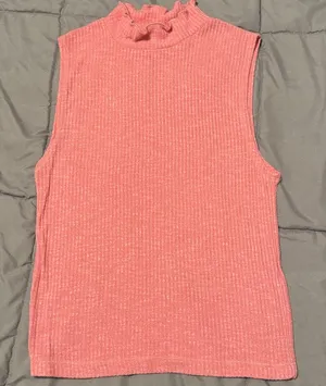 Abercrombie & Fitch Ribbed Pink Top (S) thumbnail 1