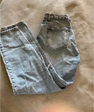 ZARA Jeans thumbnail 1