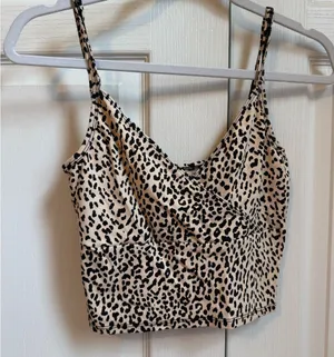 Animal print crop top thumbnail 1