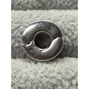 Chamilia 925 Sterling Silver Charm "I love you more" - "I love you xxx" thumbnail 4
