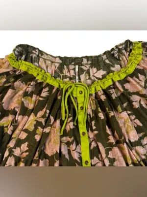 Free People Floral Drawstring V-Neck Crop Top in Olive & Pink thumbnail 5