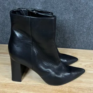 Marc Fisher Womens Black Leather Pointed Toe Block Heel Ankle Boots Size 8.5M thumbnail 1