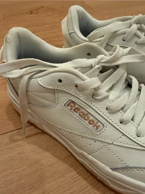 Reebok Ortho Lite White Leather Sneakers with Gum-Trim Sole Size 7.5 thumbnail 3