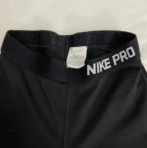 Nike Pro Black Capri Length Dri-Fit thumbnail 6