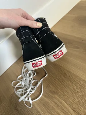 High-Top Vans thumbnail 3