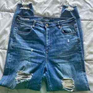 American Eagle Distressed High Waisted Jeggings thumbnail 4