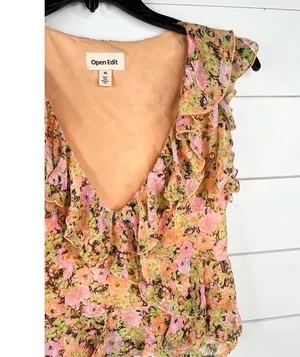 One Edit Nordstrom Floral Ruffle Sleeveless V-Neck Crop Top Blouse Sz XS thumbnail 4
