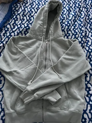 Brandy Melville /John Galt Sage green zip up thumbnail 1