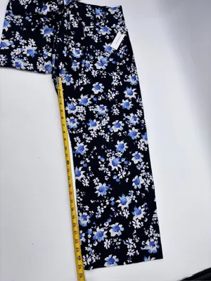 Anthropologie Black Floral Cropped Wide-Leg Pants thumbnail 8