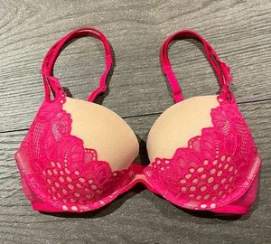 victoria’s secret bra thumbnail 1