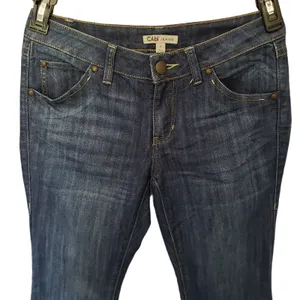 Cabi Y2K Flare Retro Womens Jeans Sz 2 Preppy Minimalist Dark Wash Classic Denim thumbnail 4