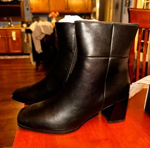 Lulus Ankle Boots thumbnail 3