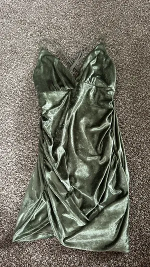 Lucy in the Sky Green Dress thumbnail 3
