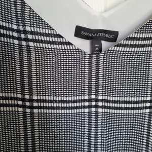 Banana Republic Women top thumbnail 4