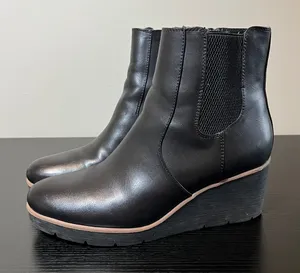 Soul Naturalizer Apollo Black Wedge Ankle Boots Women's 9.5 M Side Zip Booties thumbnail 1