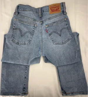 Levi’s Wedgie Straight Jeans thumbnail 5