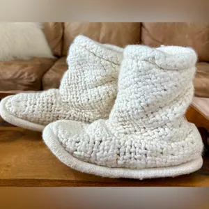 WIWAK Nonslip Slippers Size 7 thumbnail 3