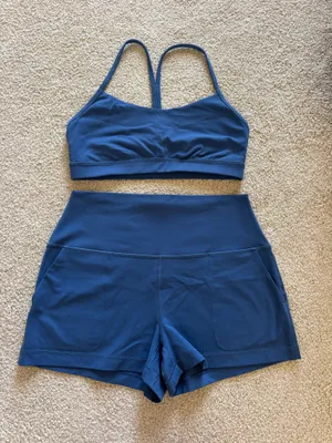 Lululemon blue set thumbnail 1