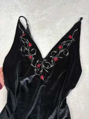 Y2K Vintage Victoria’s Secret Coquette Black Velvet Slip Dress thumbnail 2