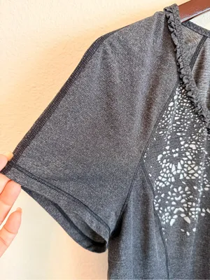 Lululemon short sleeve Top, grey size 12 thumbnail 9