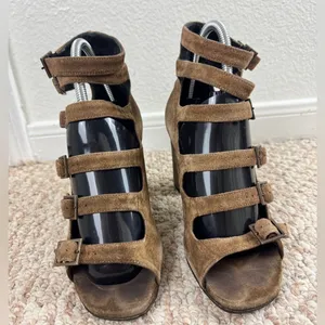 Saint Laurent Brown Suede Strappy Block Heels/Shoes 6.5 thumbnail 2