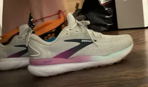Brooks Ghost 16 Running Shoes thumbnail 5