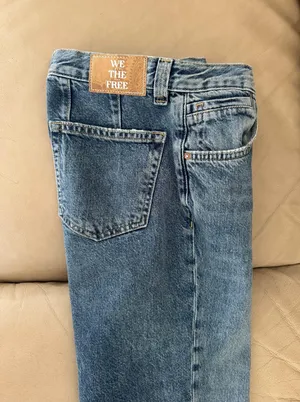 Free People NWOT Curvy Siren Low Rise Straight Jeans in Vixen thumbnail 10
