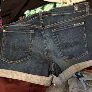 7 FAM Denim Women's Shorts thumbnail 2