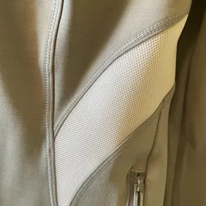 XS Under Armour heat gear gray and white sweat jacket thumbnail 4