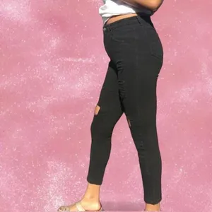 American Eagle Distressed high-waisted skinny jeans thumbnail 8