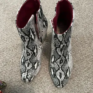 Band of gypsies booties thumbnail 2
