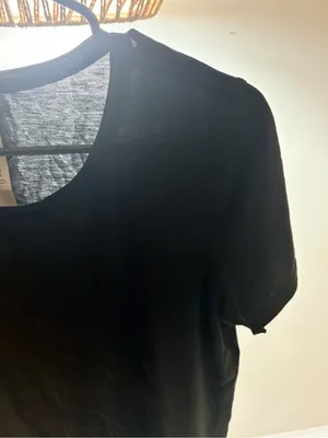 Lululemon Classic Black Women's Short Sleeve Tee thumbnail 3