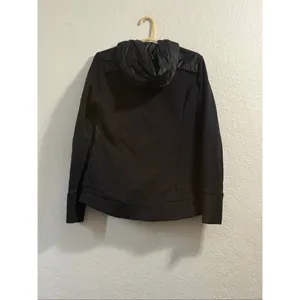 ATHLETA BLACK QUILTED & HOODED JACKET with DOWN Size M Puffer thumbnail 3