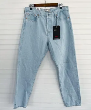 Levi's® High Rise Wedgie Straight Jean Size 32 thumbnail 1