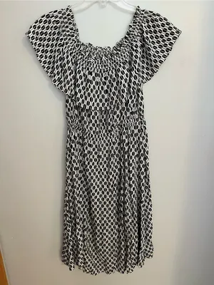 kate spade Black and‎ White Geometric Off-Shoulder Dress thumbnail 2