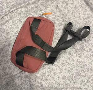 Lululemon Belt Bag thumbnail 2
