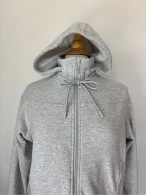 Yogalicious Light Gray Full-Zip Hooded Sweatshirt thumbnail 2