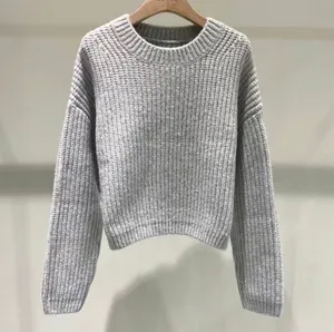 sweater thumbnail 2