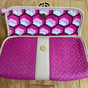 Juicy Couture Woven Clutch Purse with Pom Pom Accent Party Bag‎ thumbnail 6