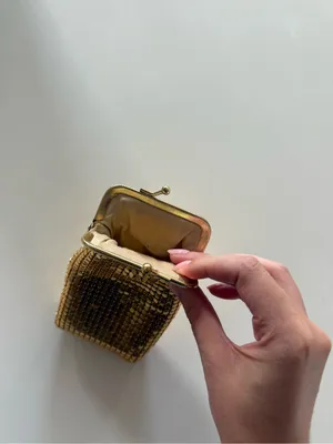 Vintage chainmail Gold Mesh Clutch Wallet - Metallic Evening Bag thumbnail 3