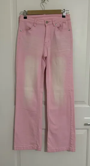 Amazon Med Pink Jeans thumbnail 1