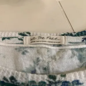Free people floral tee thumbnail 2