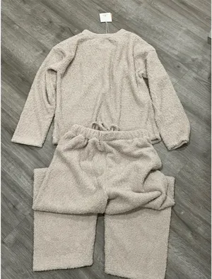 Fuzzy fleece 2pc Matching lounge set Size M thumbnail 3