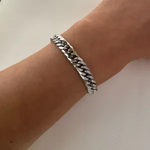 Link Chain Bracelet for Men and Women Streetwear Hip Hop Punk Unisex Style thumbnail 6