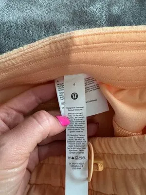 Lululemon softstreme high rise short 4” thumbnail 5