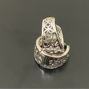 925 Signed Sterling Silver Flower Filigree Huggie Mini Hoop Earrings 3g. thumbnail 8