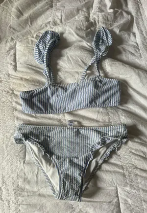 Vineyard Vines Seersucker Bikini thumbnail 1