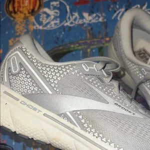 Brooks Ghost 14 Running Shoes Grey Neutral Cushion Comfort Size Women's 9 thumbnail 3