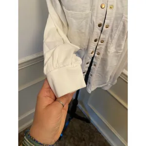 Nation Ltd The Desta Femme Button Up Top in Optic White w Gold Accents Cotton thumbnail 5