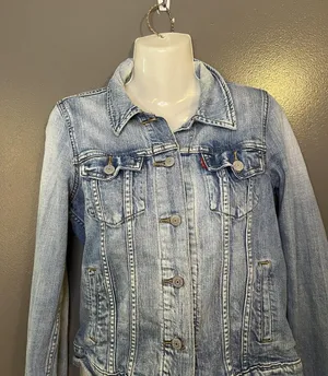 Levi's Denim Jacket Womens Small Blue Light Wash Trucker Button Front Stretch thumbnail 1